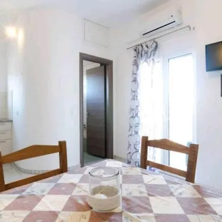 Apartment Sun New Building Pitsidia-matala
